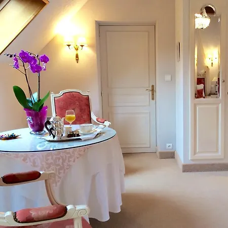 Manoir De Kertalg 4*
