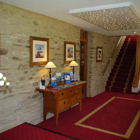 Manoir De Kertalg 4*
